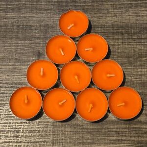 10 Vanilla Scent Candles